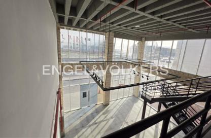 Shop - Studio - 1 Bathroom for rent in Umm Suqeim 2 - Umm Suqeim - Dubai