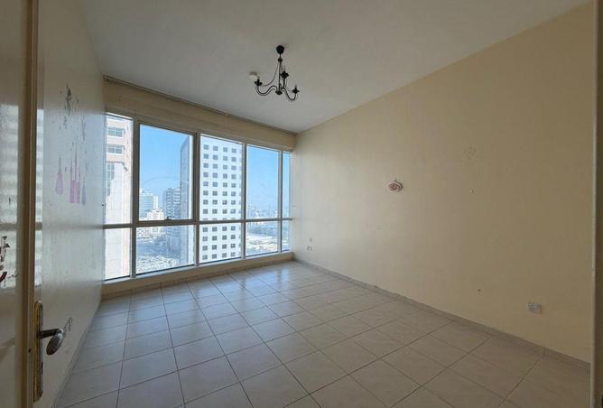 56533406 - Property Image 3