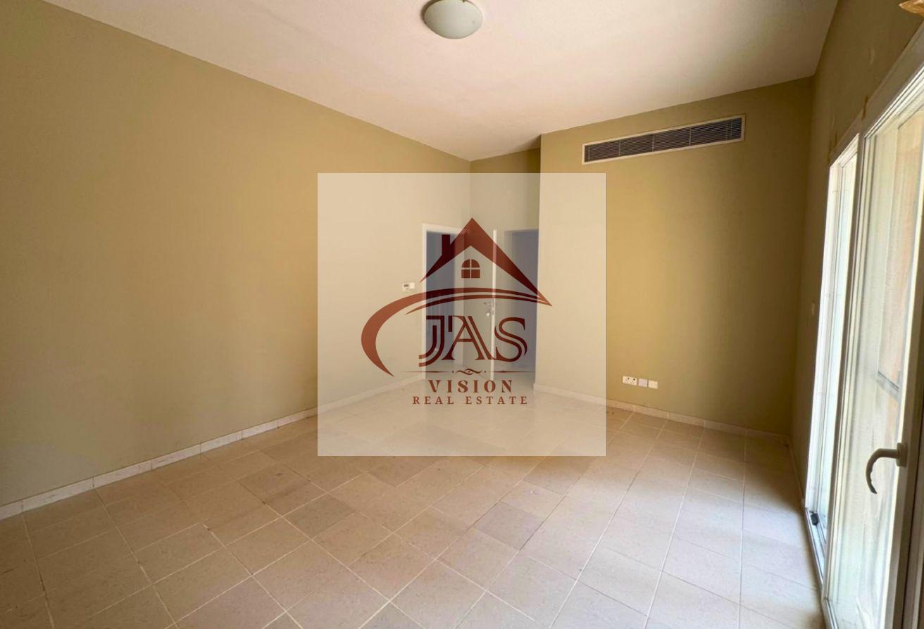 Spacious 4BHK | Private Garden | Gated Community photo 21