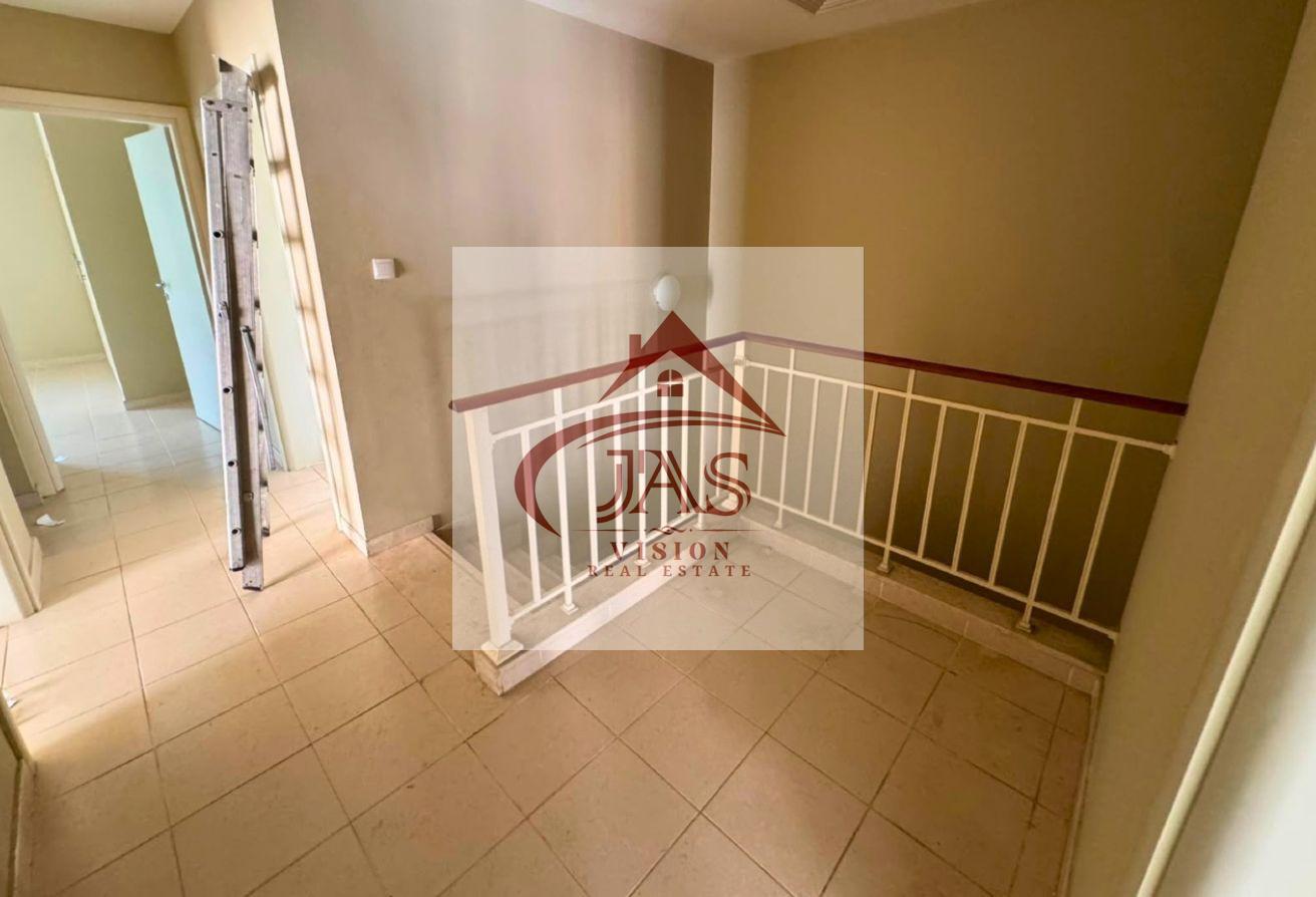 Spacious 4BHK | Private Garden | Gated Community photo 15