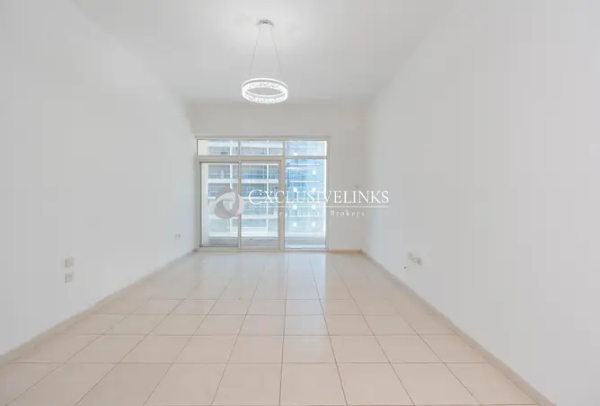 106857963 - Property Image 2