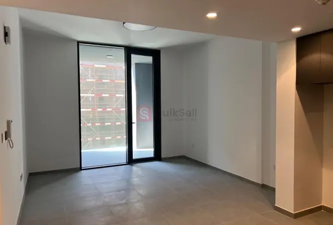 142868184 - Property Image 3