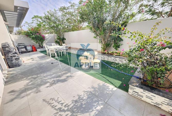 70693772 - Property Main Image