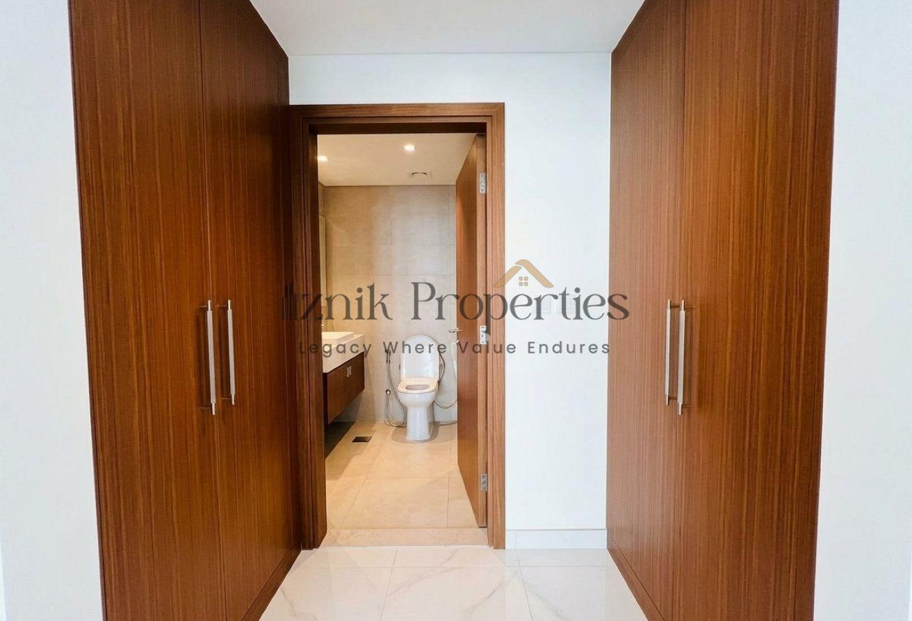 Spacious 2BR | Pool & Villa View | Near Metro photo 11
