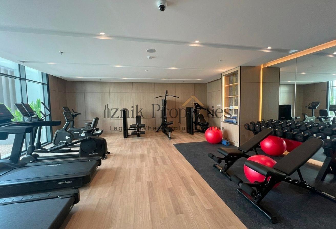 Spacious 2BR | Pool & Villa View | Near Metro photo 9