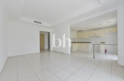 Townhouse - 2 Bedrooms - 3 Bathrooms for rent in Springs 8 - The Springs - Dubai Townhouse - 2 Bedrooms - 3 Bathrooms for rent in Springs 8 - The Springs - Dubai