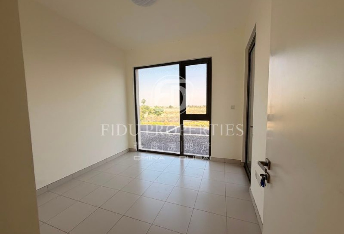 Brand New | Ready To Move | 2 Cheques