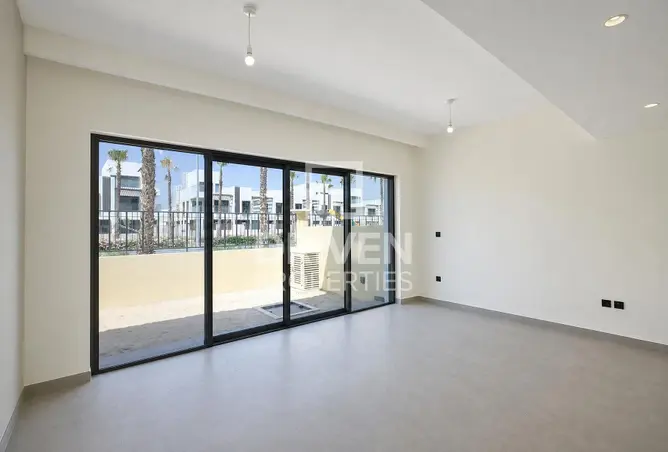 150007996 - Property Image 3