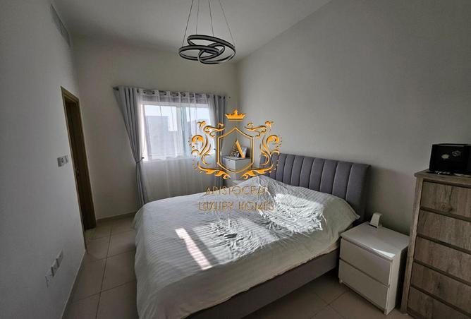 56977859 - Property Image 3