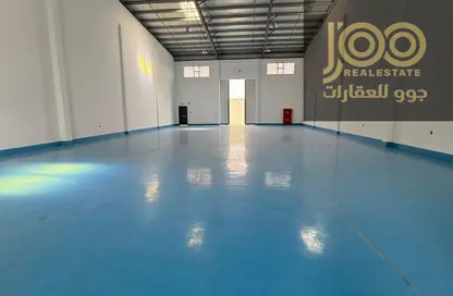 Warehouse - Studio - 1 Bathroom for rent in Umm Al Thuoob - Umm Al Quwain