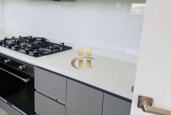 82804091 - صورة العقار 3