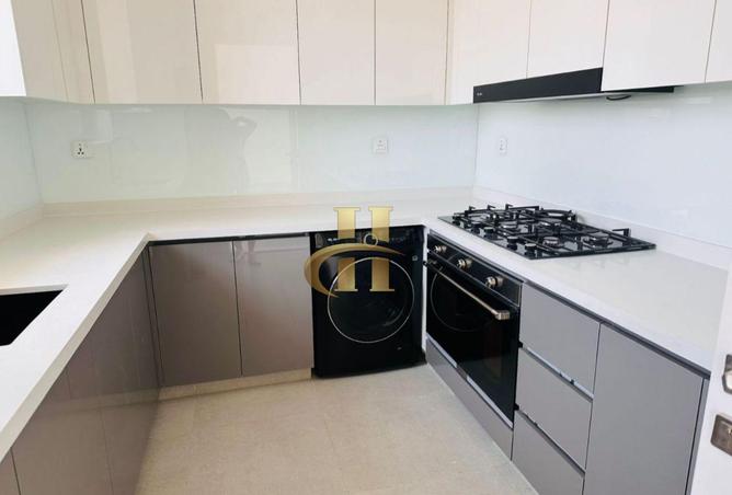 82804091 - صورة العقار 2