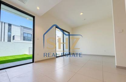 Townhouse - 3 - 4 for sale in Greenviews 2 - Emaar South - Dubai South (Dubai World Central) - Dubai Townhouse - 3 - 4 for sale in Greenviews 2 - Emaar South - Dubai South (Dubai World Central) - Dubai
