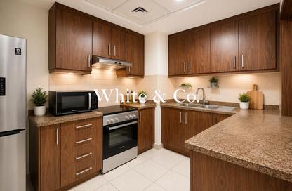 Apartment - 2 Bedrooms - 3 Bathrooms for sale in Executive Tower M - Executive Towers - Business Bay - Dubai