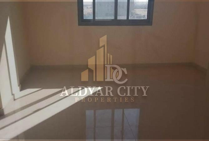 63281388 - Property Main Image