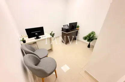 Office Space - Studio - 1 Bathroom for rent in Al Rostamani Building - Port Saeed - Deira - Dubai Office Space - Studio - 1 Bathroom for rent in Al Rostamani Building - Port Saeed - Deira - Dubai