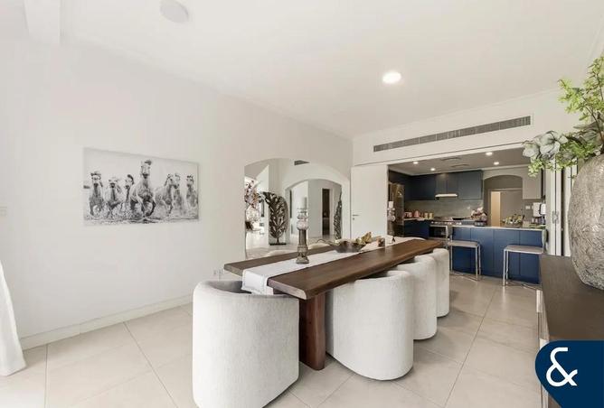 81948794 - Property Image 3