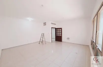 Apartment - 3 Bedrooms - 3 Bathrooms for rent in Al Zahiyah - Abu Dhabi Apartment - 3 Bedrooms - 3 Bathrooms for rent in Al Zahiyah - Abu Dhabi