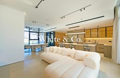 Apartment - 2 Bedrooms - 3 Bathrooms for rent in Royal Bay by Azizi - The Crescent - Palm Jumeirah - Dubai