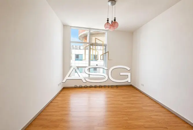 106403260 - Property Image 2