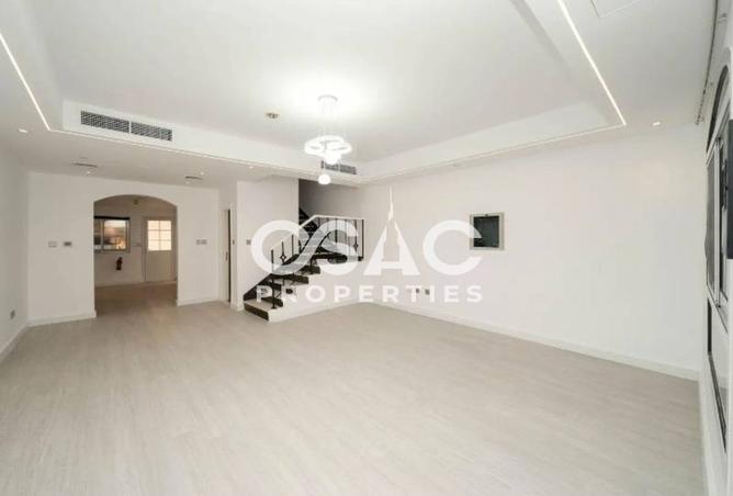 141919602 - Property Image 2