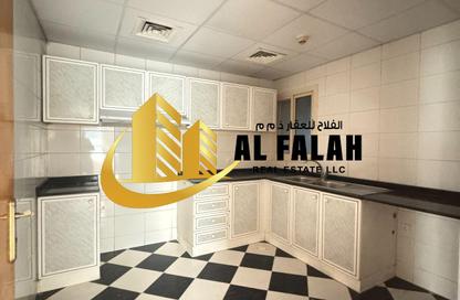 Apartment - 2 Bedrooms - 2 Bathrooms for rent in New Al Taawun Road - Al Taawun - Sharjah