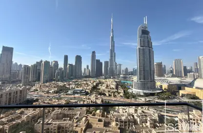 Apartment - 2 Bedrooms - 2 Bathrooms for rent in Burj Royale - Downtown Dubai - Dubai