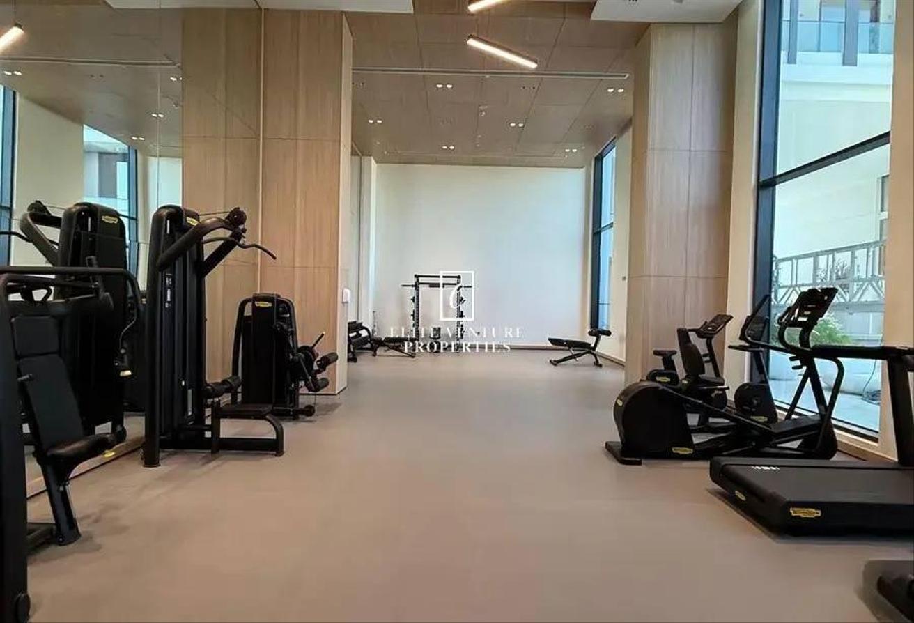 PRIME LOCATION | MODERN STUDIO | SPACIOUS photo 12