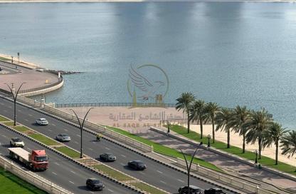 Apartment - 4 Bedrooms - 5 Bathrooms for rent in Al Khan Lagoon Tower - Al Khan Lagoon - Al Khan - Sharjah