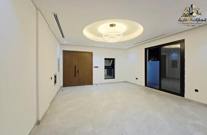Villa - 5 - 7 for sale in Al Zaheya Gardens - Al Zahya - Ajman