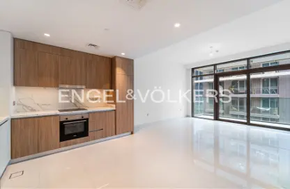 Apartment - 2 Bedrooms - 2 Bathrooms for sale in Beach Vista Tower 2 - Beach Vista - EMAAR Beachfront - Dubai Harbour - Dubai