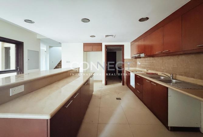 80692770 - Property Image 2