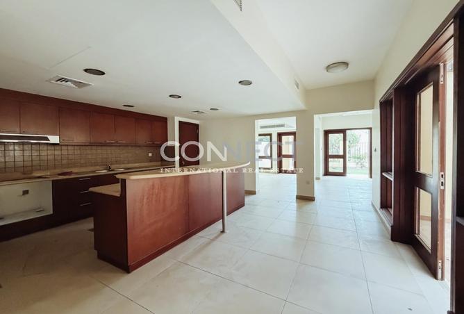 80692770 - Property Image 3