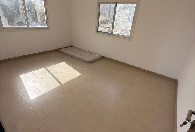 85755698 - صورة العقار 3