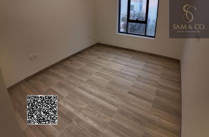 Villa - 4 - 5 for sale in Al Rifa'ah - Al Heerah - Sharjah Villa - 4 - 5 for sale in Al Rifa'ah - Al Heerah - Sharjah