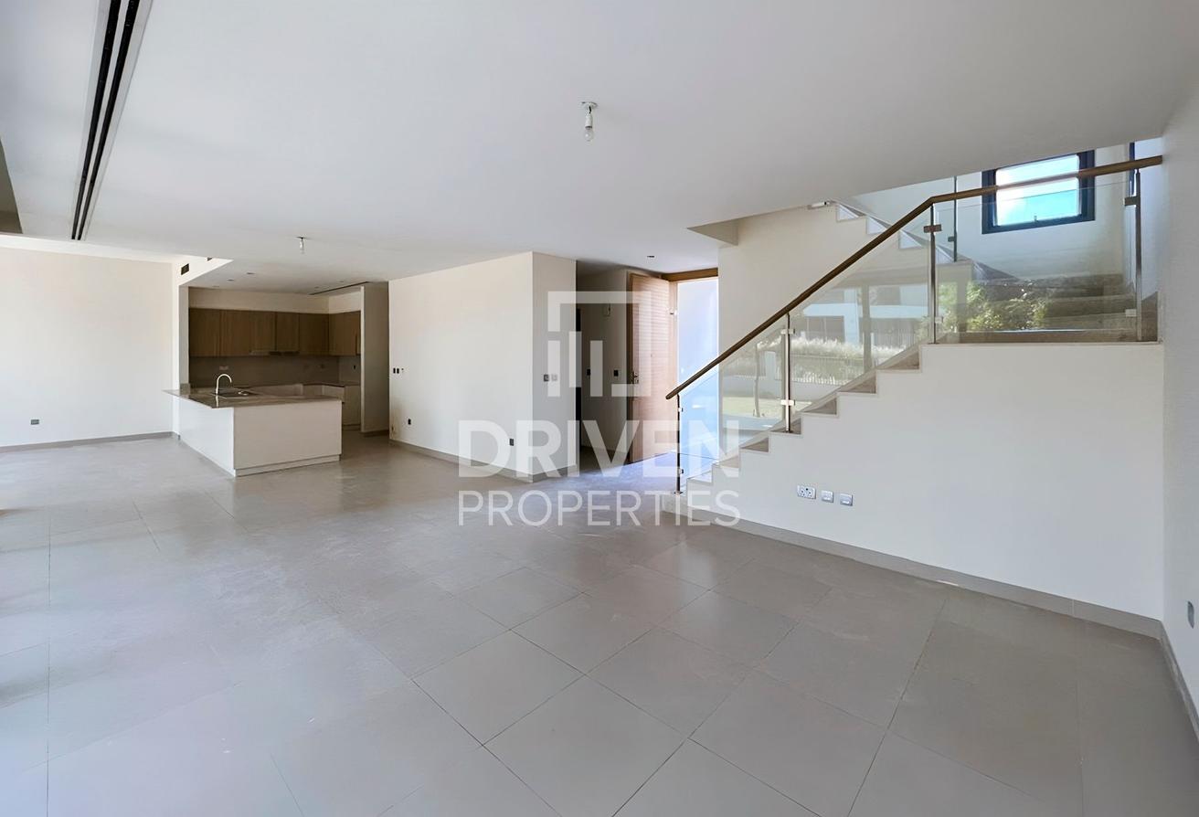 Excellent Location | Spacious | Ready to Move In photo 6
