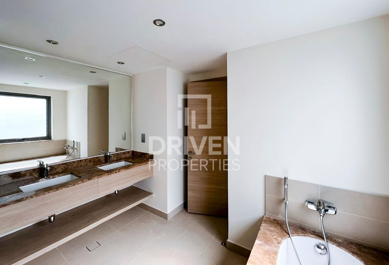 Excellent Location | Spacious | Ready to Move In photo 14