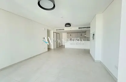 Apartment - 2 Bedrooms - 3 Bathrooms for rent in 1 Residences - 2 - 1 Residences - Al Kifaf - Bur Dubai - Dubai