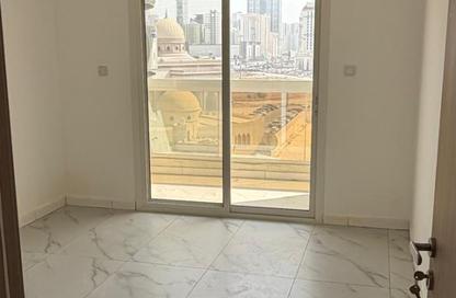 Apartment - 3 Bedrooms - 3 Bathrooms for rent in Dar Al Majaz - Jamal Abdul Nasser Street - Al Majaz - Sharjah
