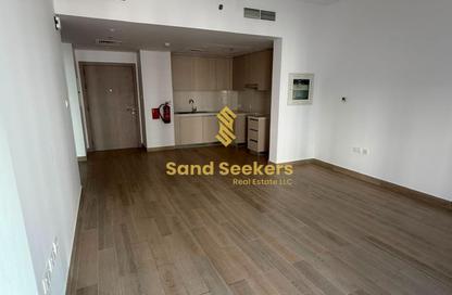 Apartment - 1 Bedroom - 1 Bathroom for rent in Waters Edge - Yas Island - Abu Dhabi