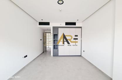 Apartment - 1 Bedroom - 2 Bathrooms for rent in Sarab 2 - Aljada - Sharjah