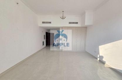 Whole Building - 7+ - 7+ for rent in AlFalah - Muwaileh Commercial - Sharjah