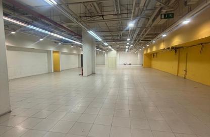 Shop - Studio - 4 Bathrooms for rent in The Square - Al Mamzar - Deira - Dubai