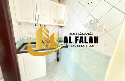 Apartment - Studio - 1 Bathroom for rent in Bu Tina - Al Sharq - Sharjah