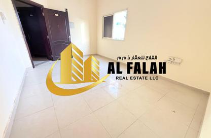Apartment - Studio - 1 Bathroom for rent in Bu Tina - Al Sharq - Sharjah