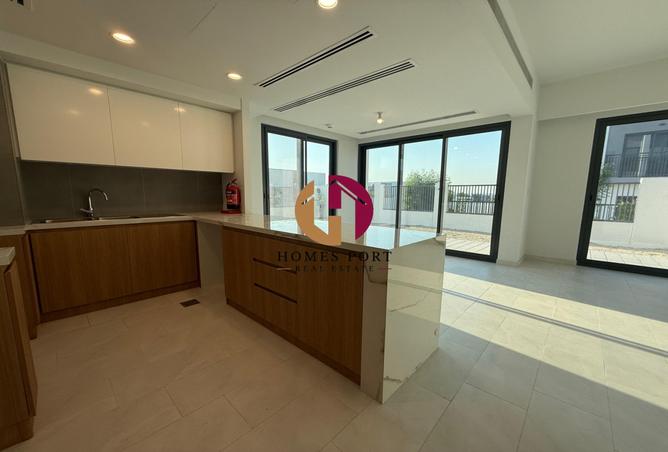 121109801 - Property Image 3