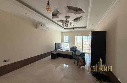 Villa - 5 Bedrooms - 7 Bathrooms for sale in Al Mowaihat 2 - Al Mowaihat - Ajman