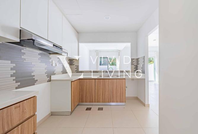 97822661 - Property Image 3