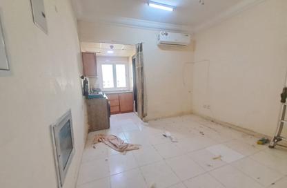 Apartment - Studio - 1 for rent in Fire Station Road - Muwaileh - Sharjah Apartment - Studio - 1 for rent in Fire Station Road - Muwaileh - Sharjah