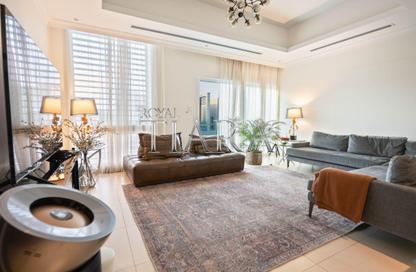 Villa - 3 - 5 for sale in Villa Lantana 2 - Villa Lantana - Dubai Science Park - Dubai